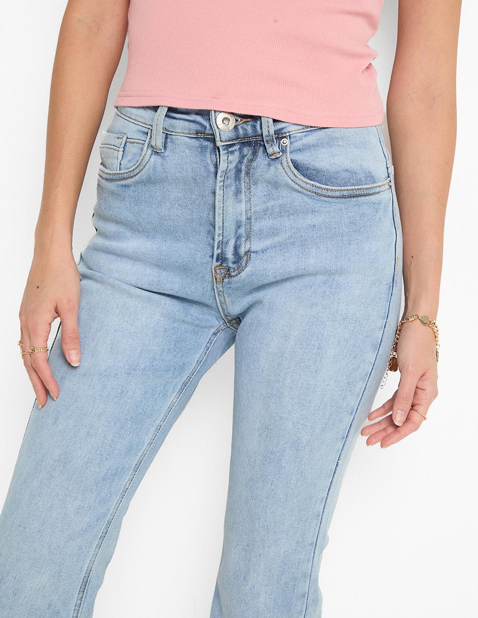 Jeans flare corte cintura para mujer 4