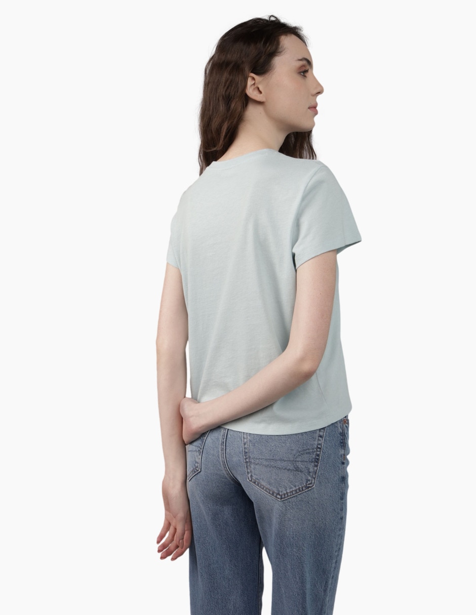 Playera manga corta American Eagle Intl Margot Graphic Tee cuello redondo para mujer