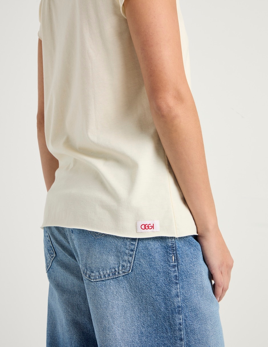 Playera manga corta cuello redondo para mujer 6