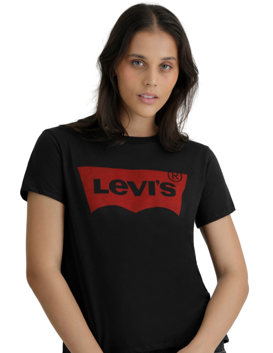 Playera manga corta Levi's cuello redondo para mujer