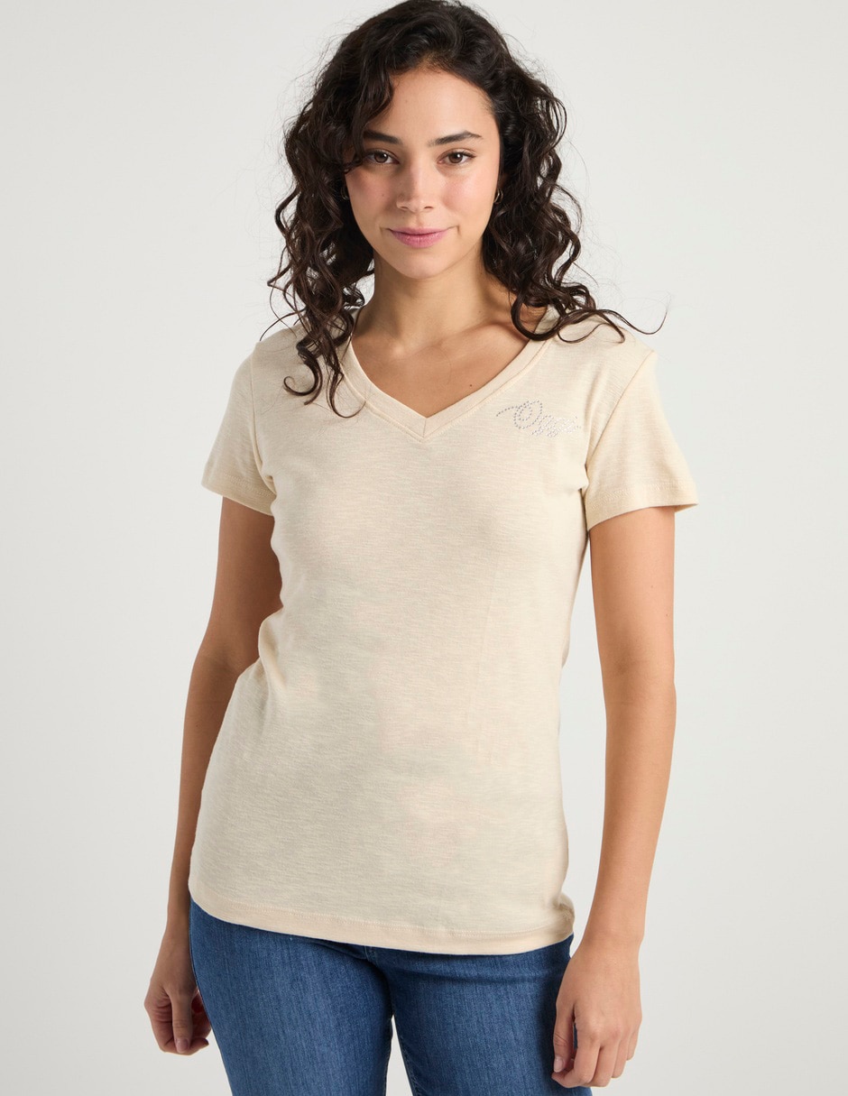 Playera manga corta Oggi cuello v para mujer