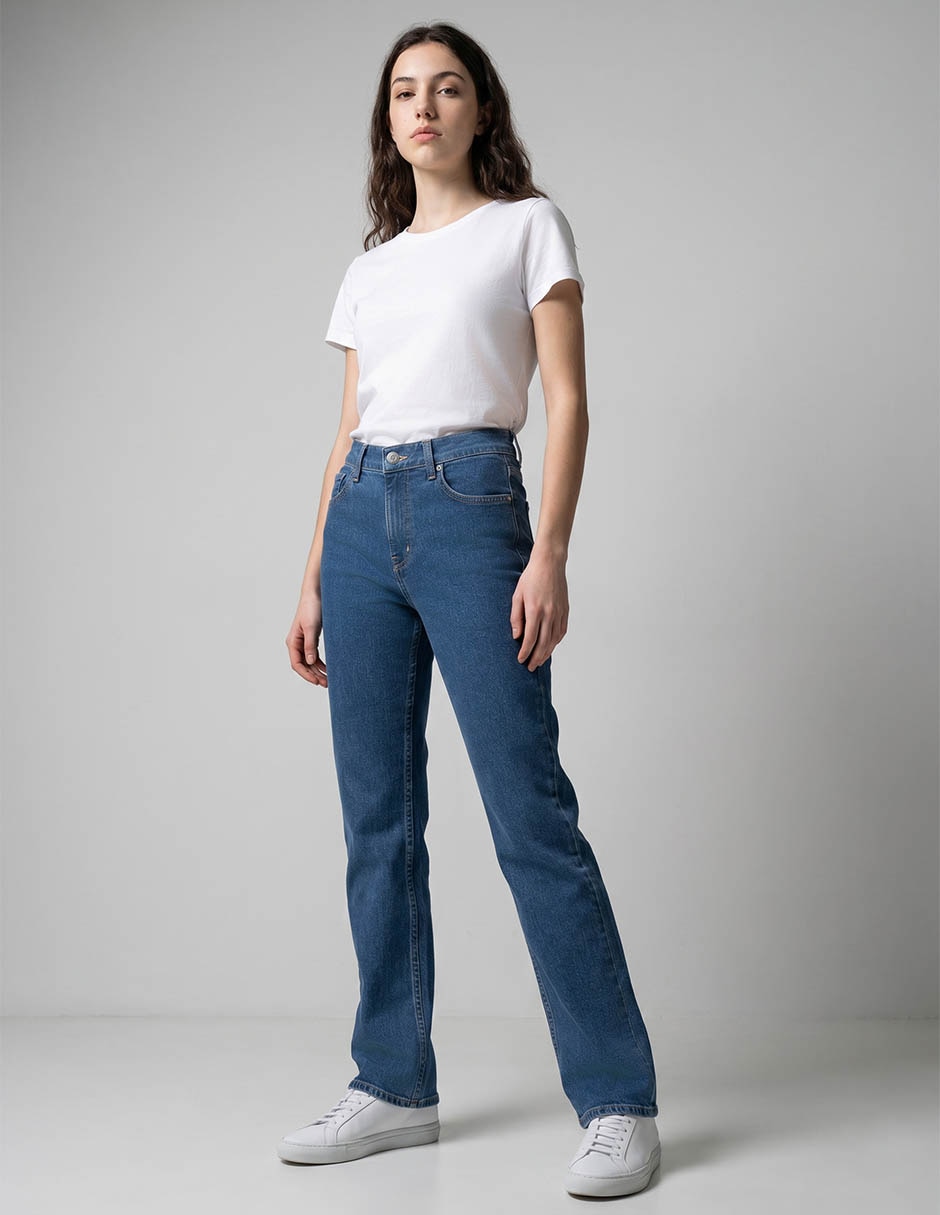 Jeans straight corte cintura alta para mujer 3