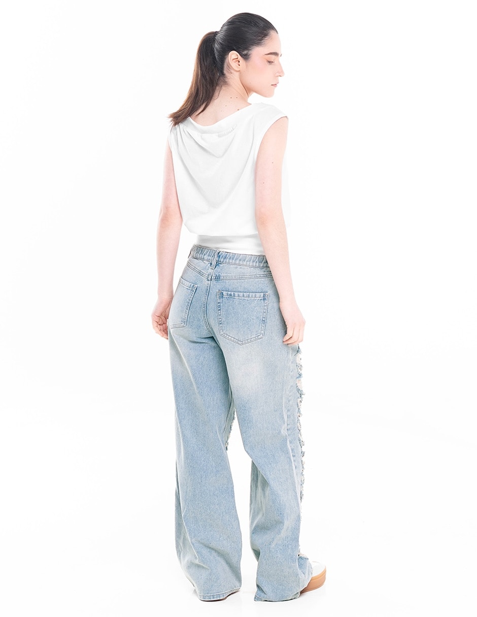 Top cuello regular tirante clásico 4