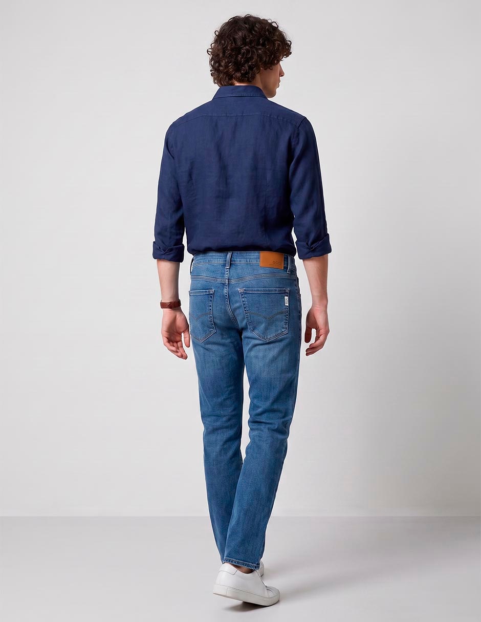 Jeans straight lavado stone wash para hombre 4
