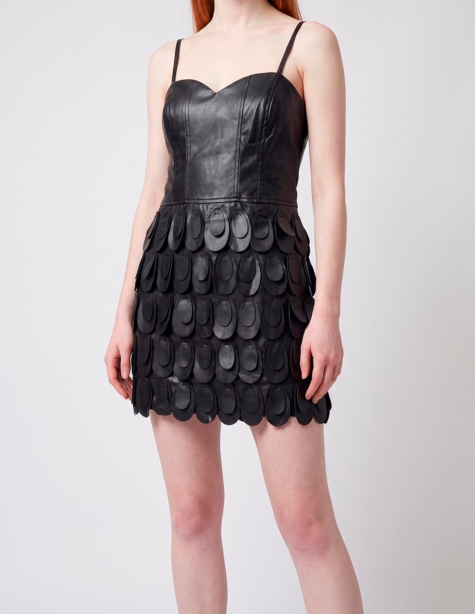 Vestido mini de fiesta escote corazón 2