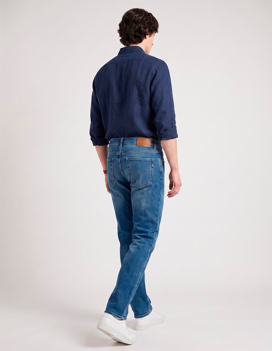 Jeans straight lavado stone wash para hombre 2