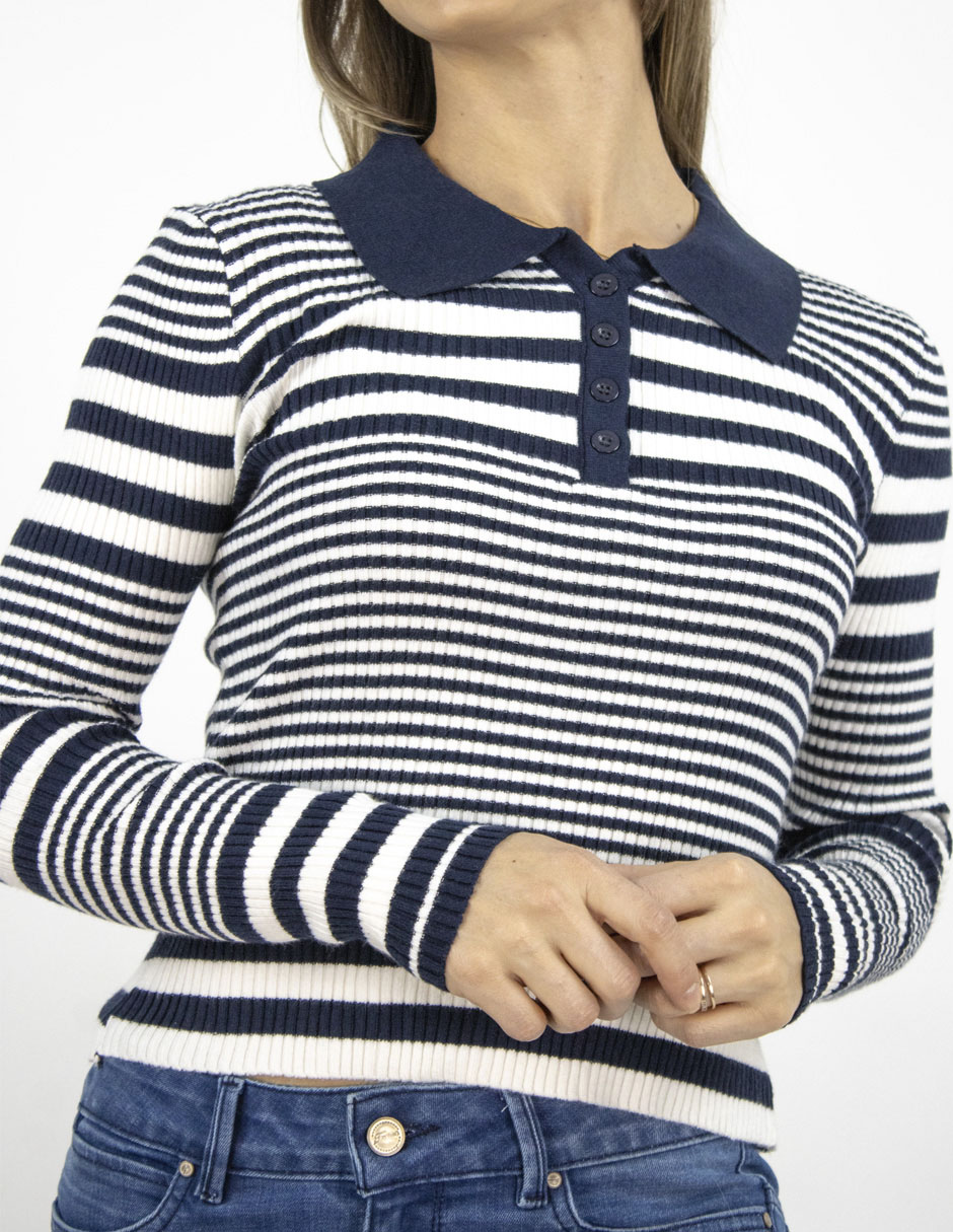 Suéter cuello camisero para mujer 4