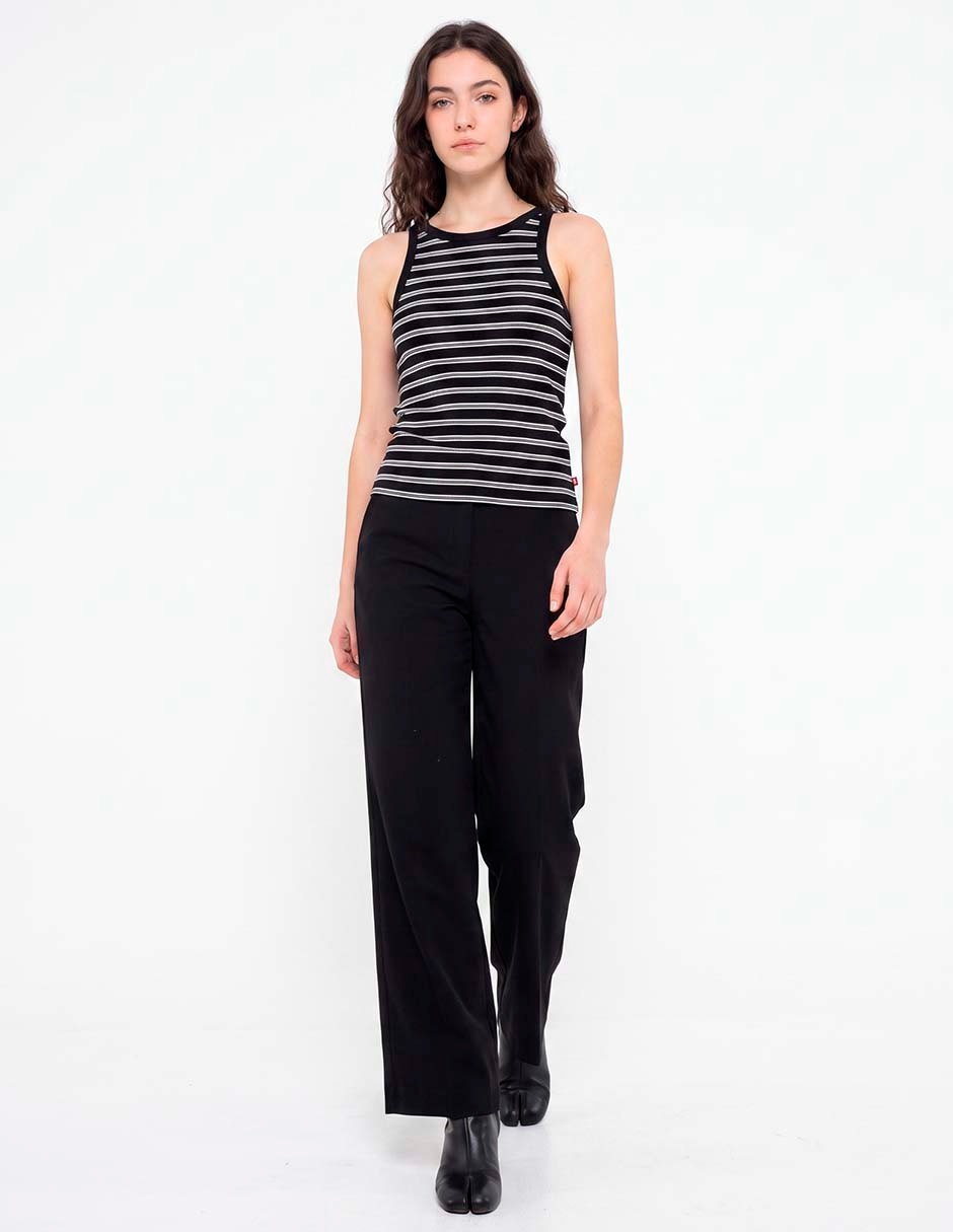 Playera cuello redondo para mujer 3
