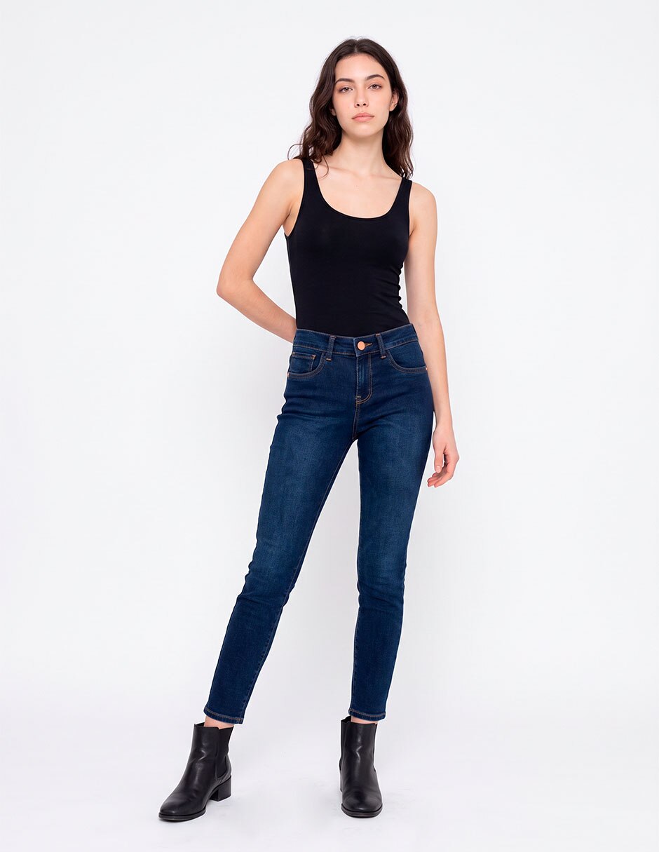 Playera cuello redondo para mujer