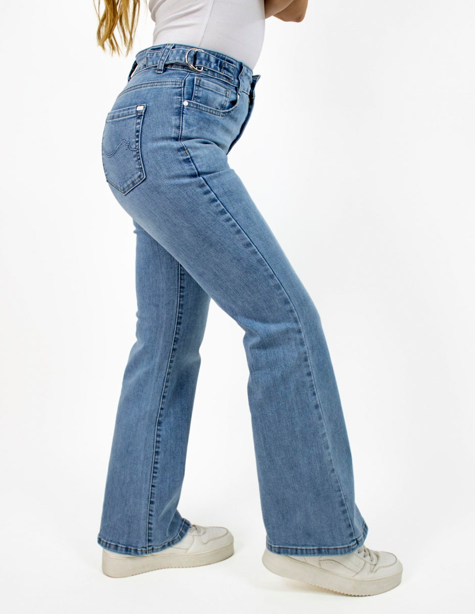 Jeans flare para mujer 3